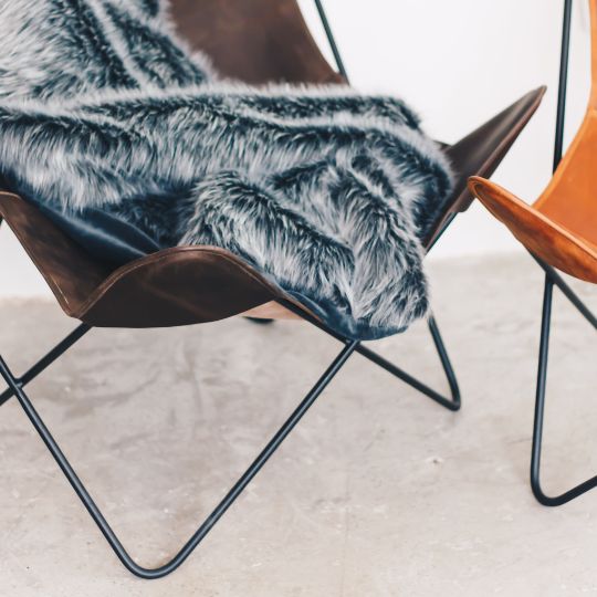 Silla Alhena en cuero