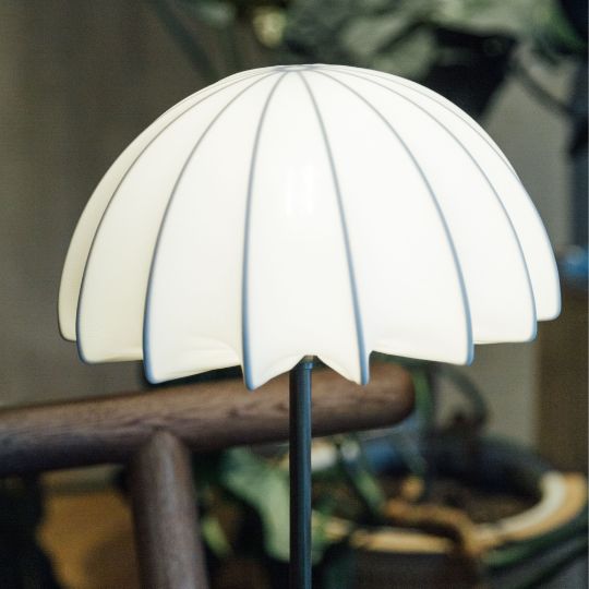 Lámpara de mesa Rivera