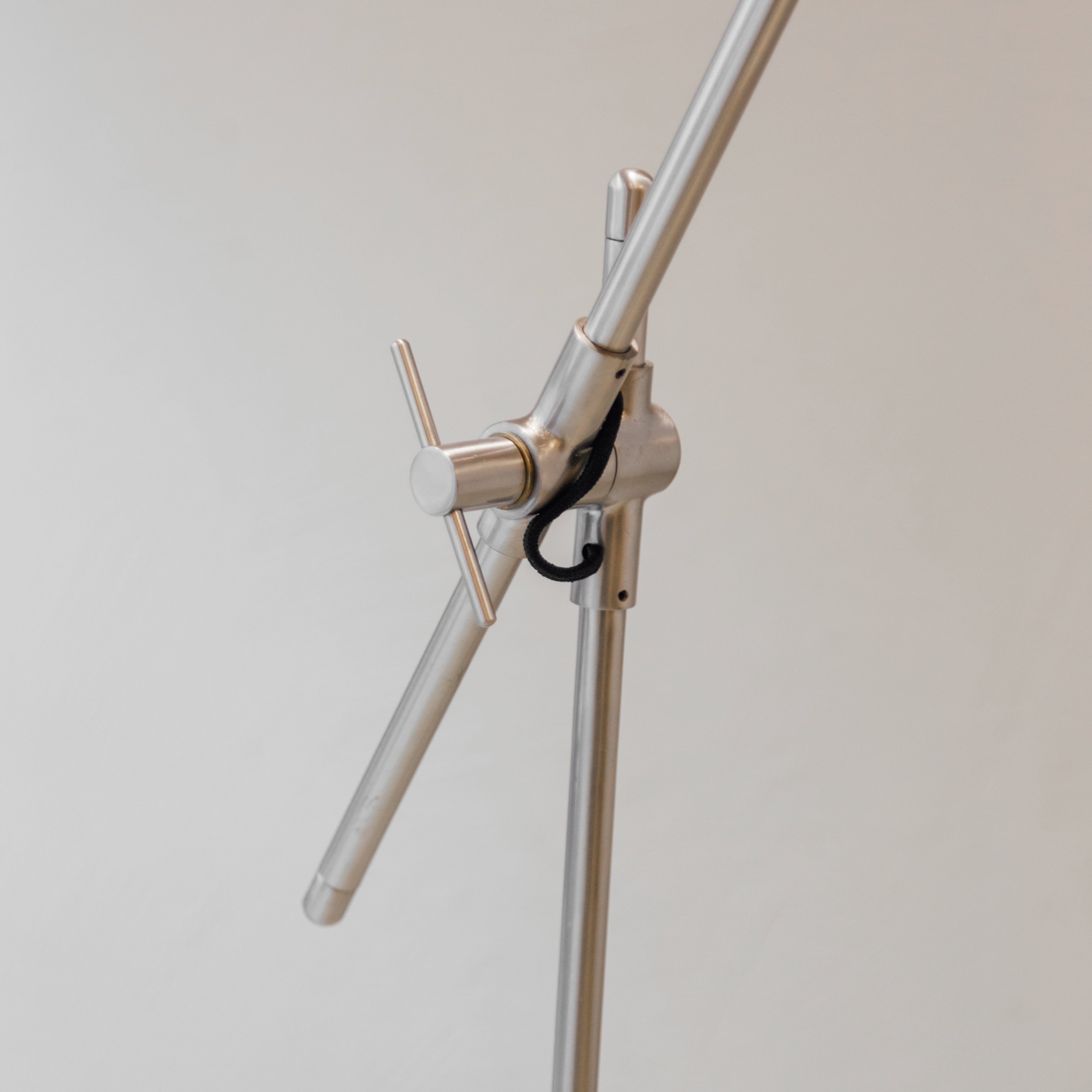 Lámpara de piso Trípode