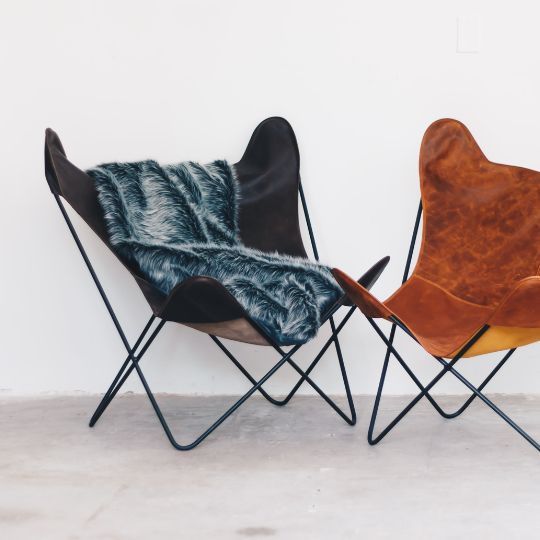 Silla Alhena en cuero