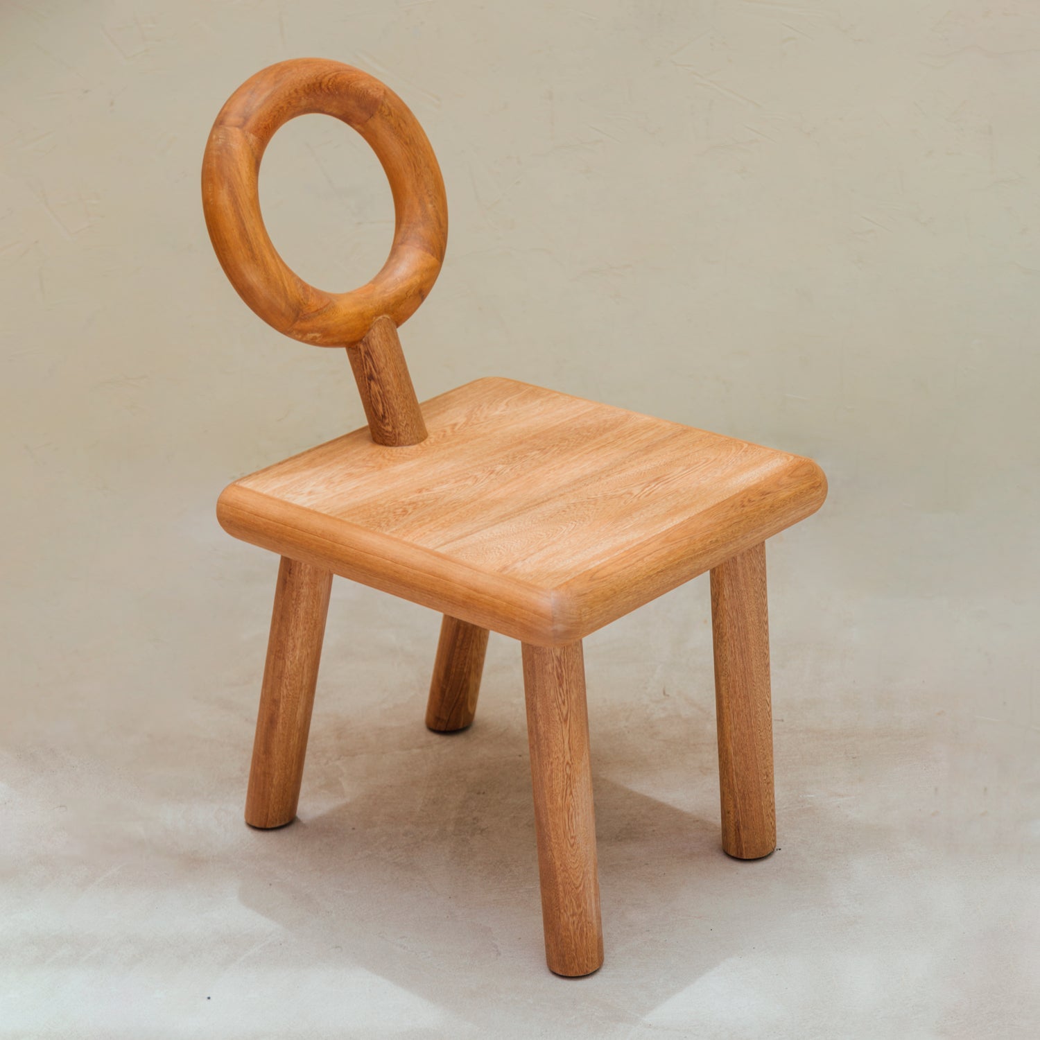 Silla Astoria