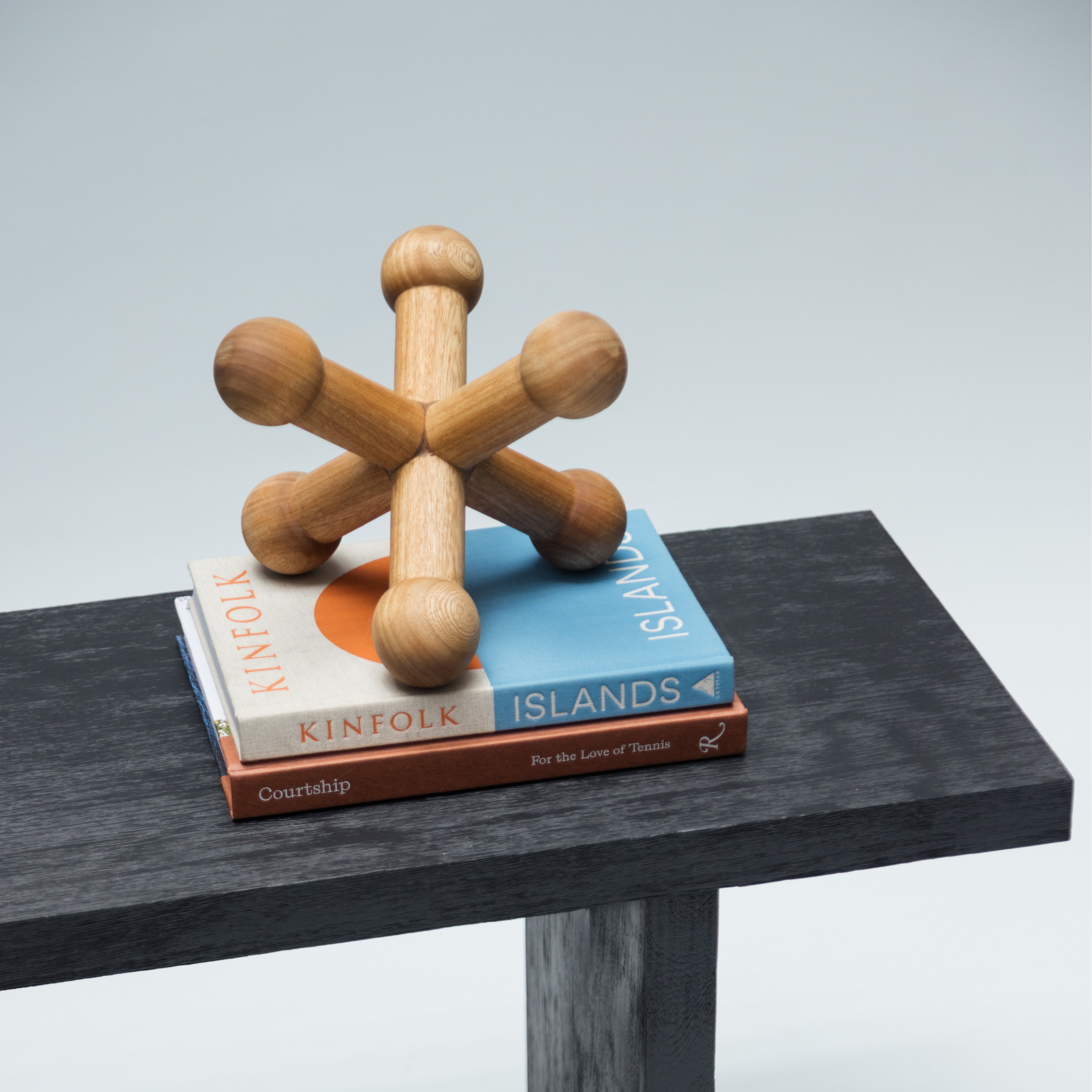 Figura decorativa Catapis en madera