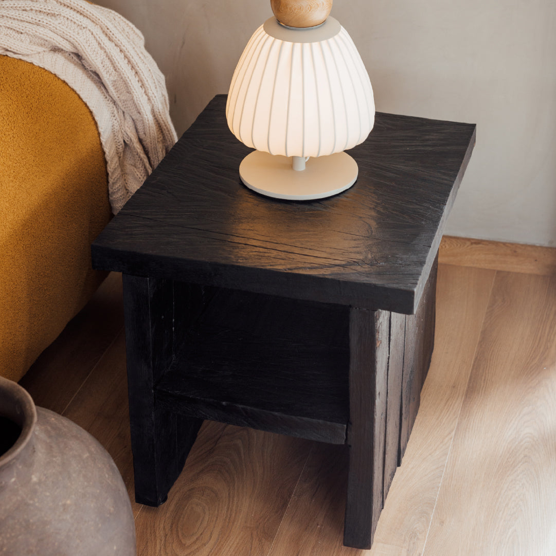 Mesa de noche Caetano